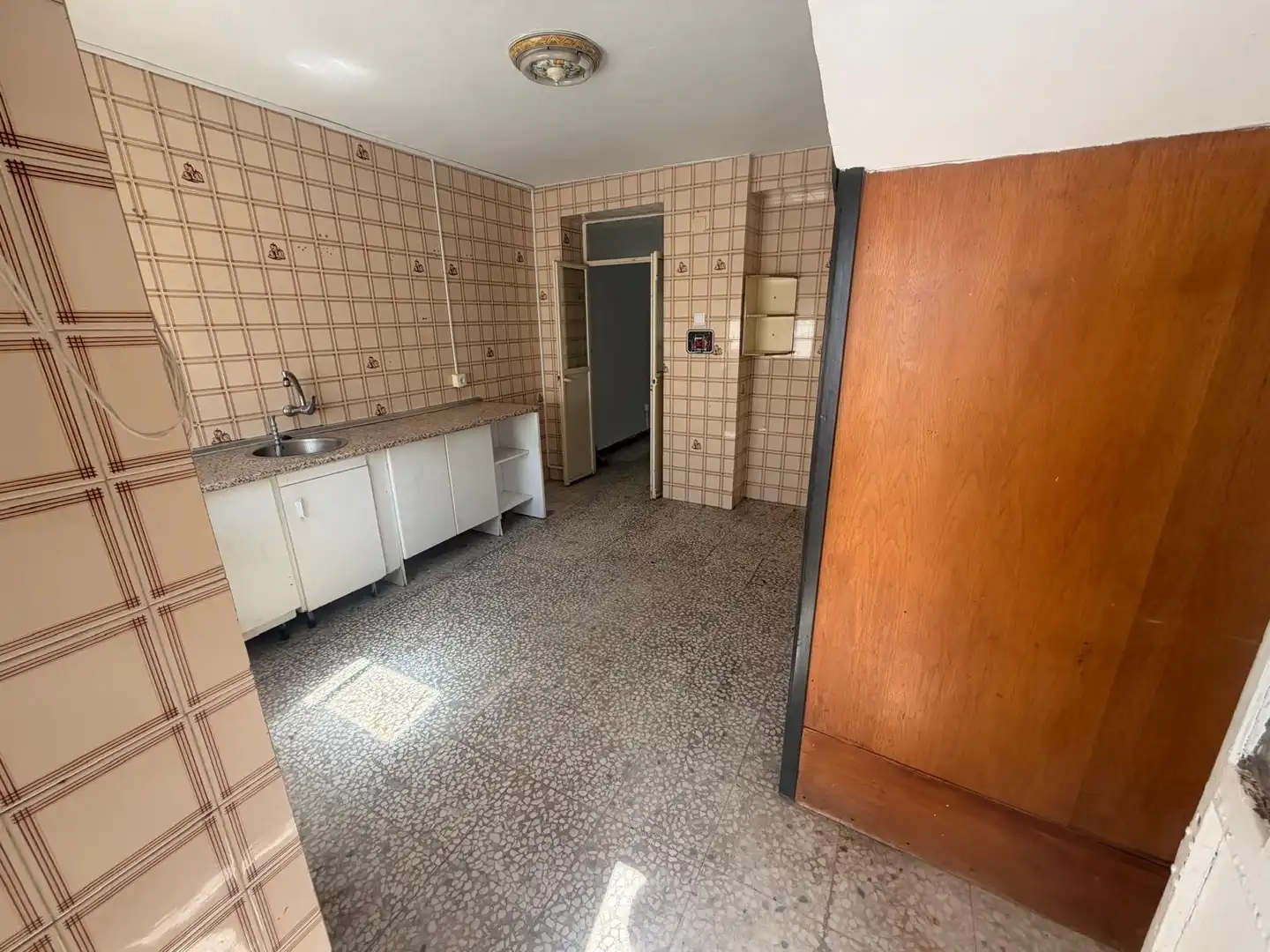 Kitchen of Houses for sale in Morón de la Frontera