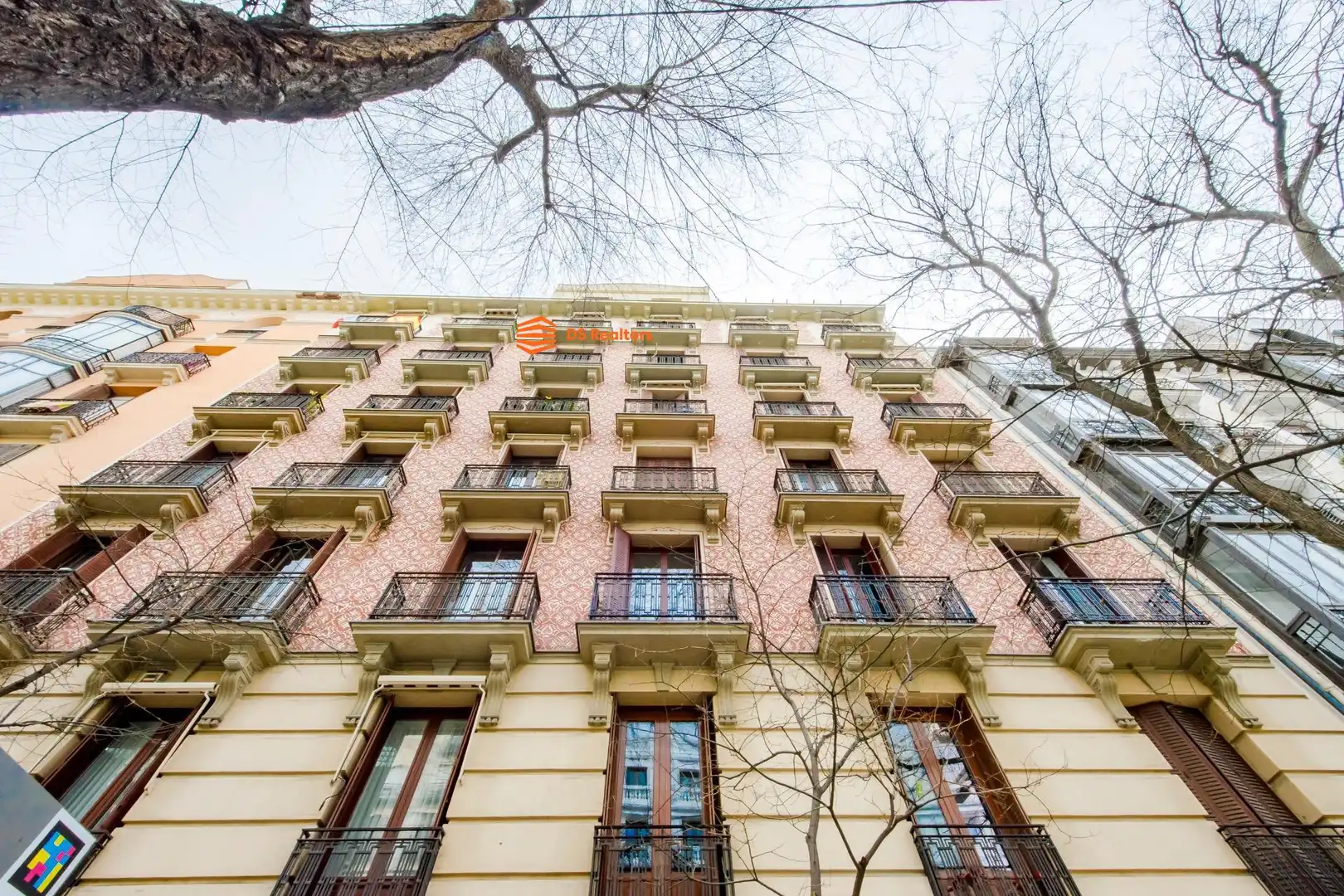 Vista exterior de Pis en venda en Madrid amb Aire condicionat, Calefacció i Parquet