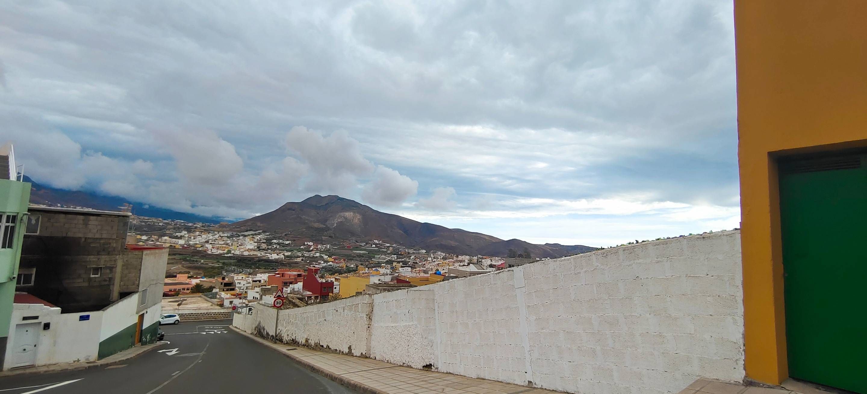 Vista exterior de Residencial en venda en Gáldar