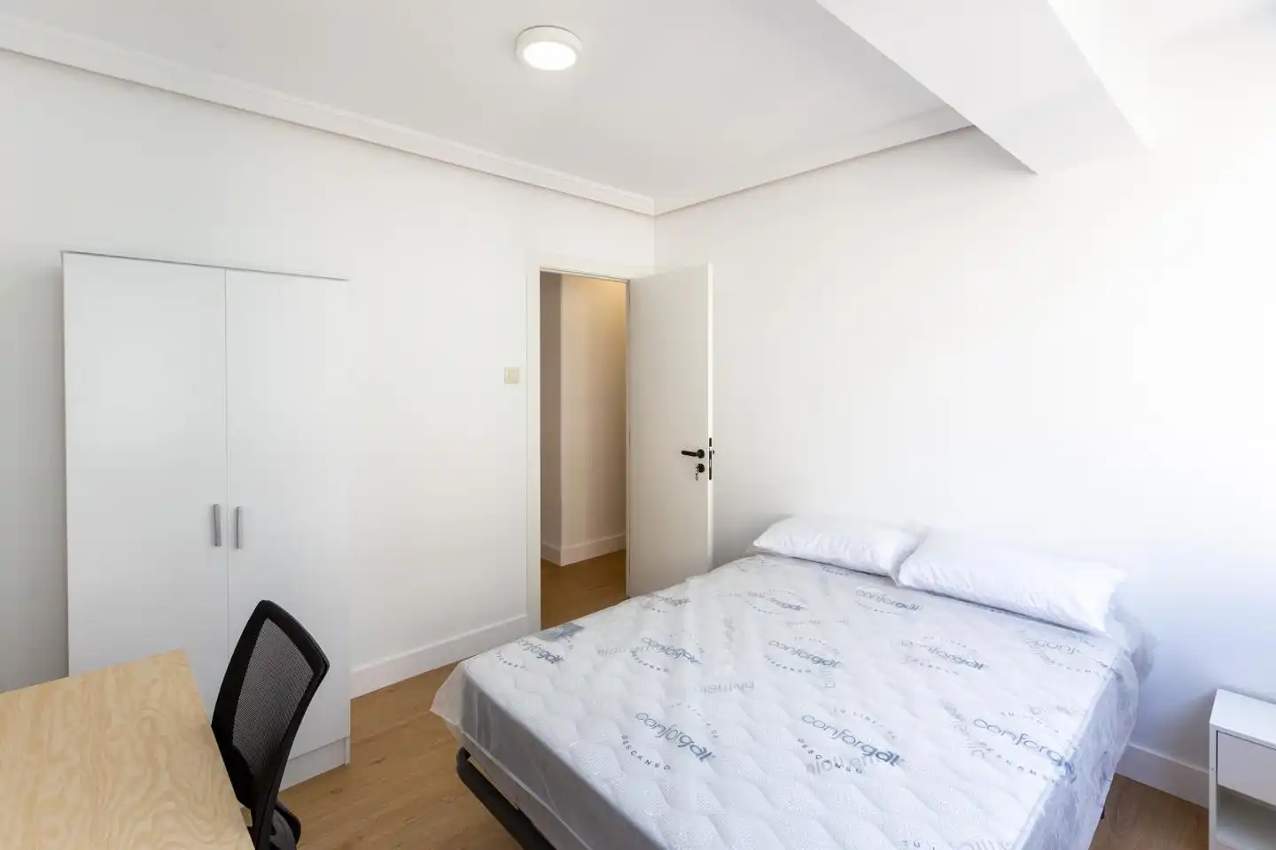 Habitación de Edificio en venta en A Coruña Capital 