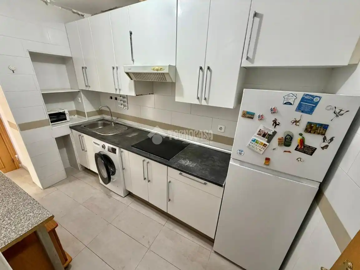 Küche von Wohnung zum Verkauf in Madrid