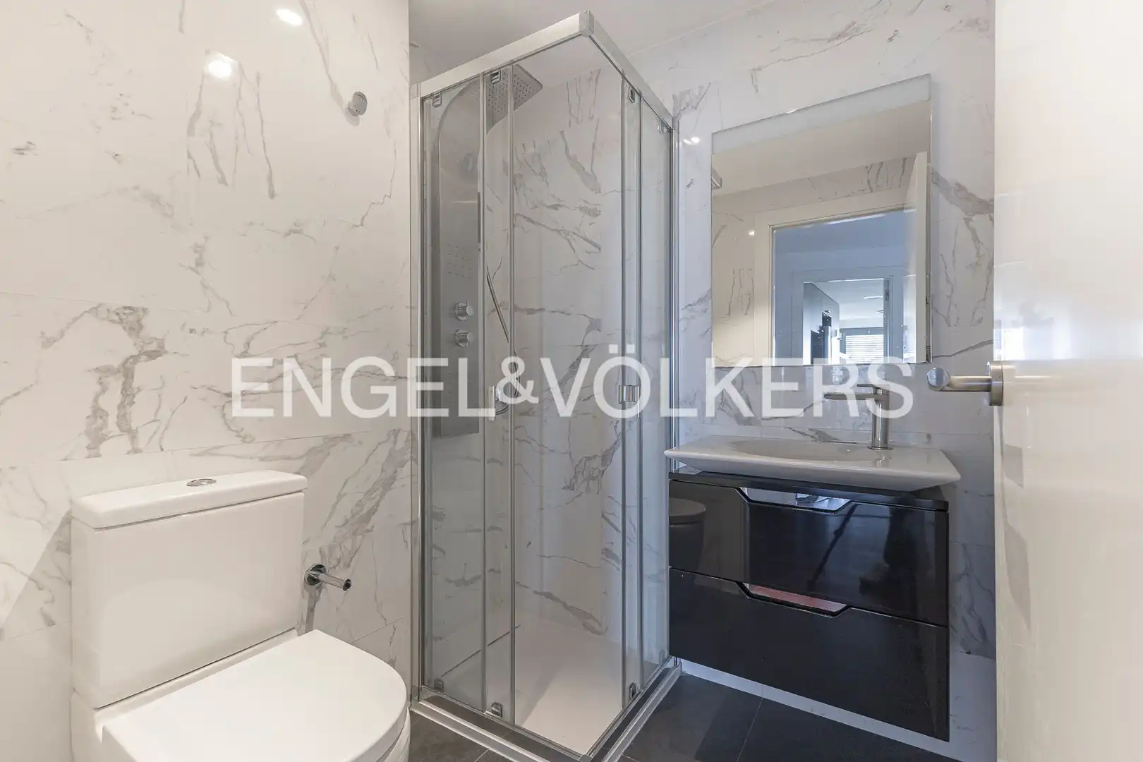 Flat with terrace for sale in Sant Martí, imagen 16