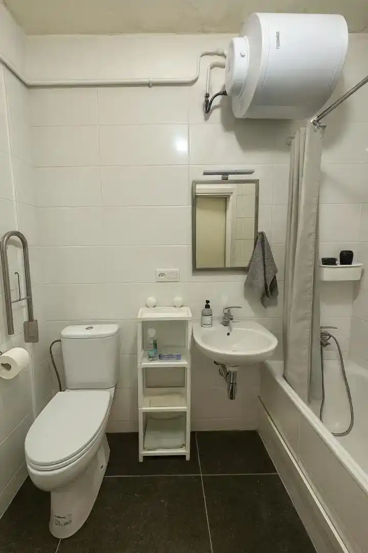 Bany de Oficina de lloguer en Barcelona