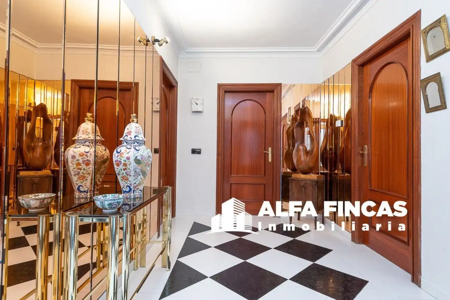 Casa o chalet en venta en Mota del Cuervo con Aire acondicionado, Jardín privado y Terraza