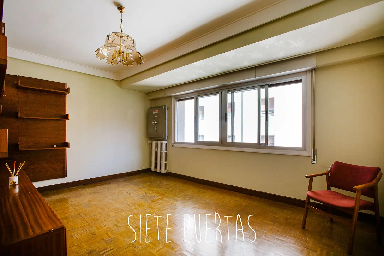 Habitación de Piso en venta en Donostia - San Sebastián  con Calefacción, Terraza y Trastero