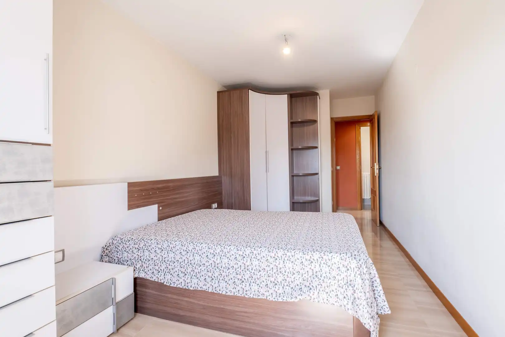 Habitación de Piso en venta en Zaragoza con Aire acondicionado y Terraza