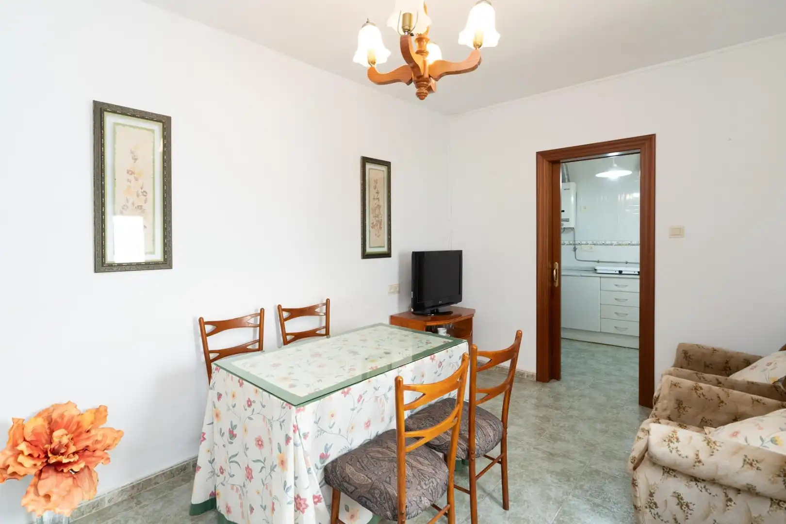 House with terrace for sale in Calle JARDINES, imagen 4