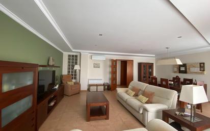 Living room of House or chalet for sale in Alginet  with Air Conditioner, Heating and Terrace