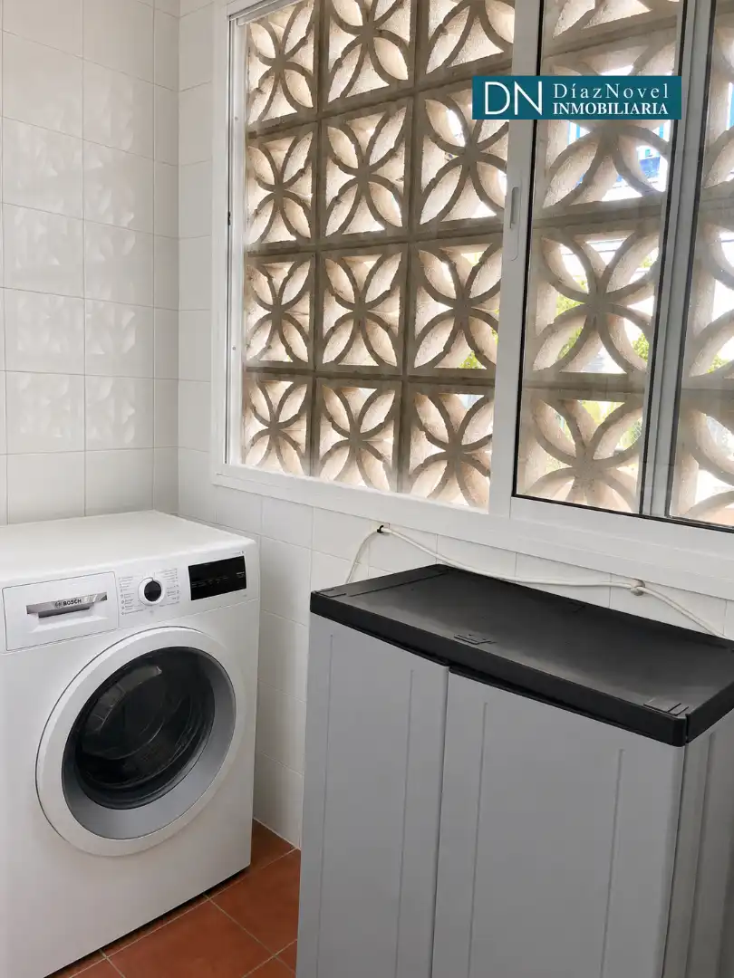 Baño de Piso de alquiler en Rincón de la Victoria con Aire acondicionado, Terraza y Amueblado