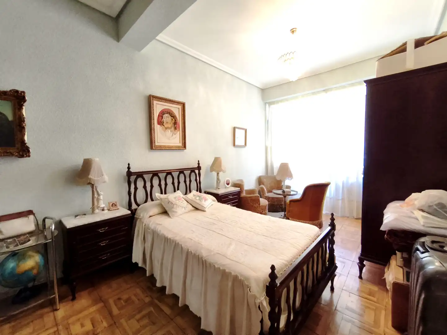 Habitación de Piso en venta en  Logroño con Calefacción, Parquet y Terraza