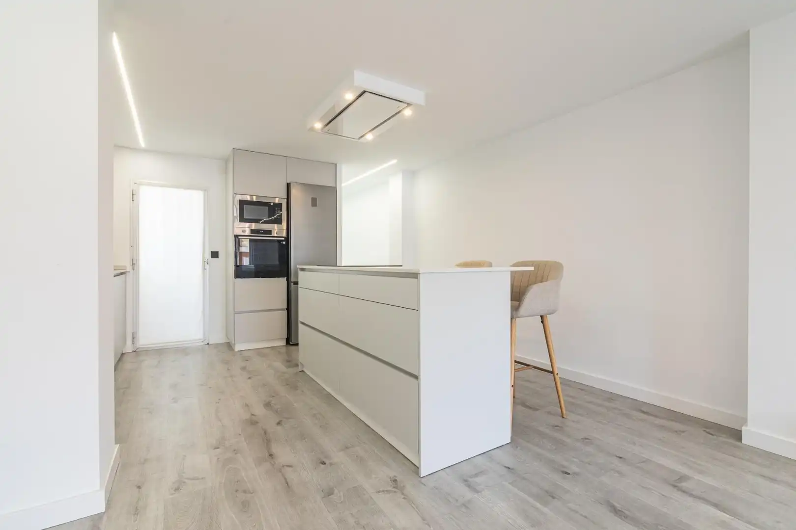 Flat with terrace for sale in Calle ANTONIO MACHADO 86, imagen 20