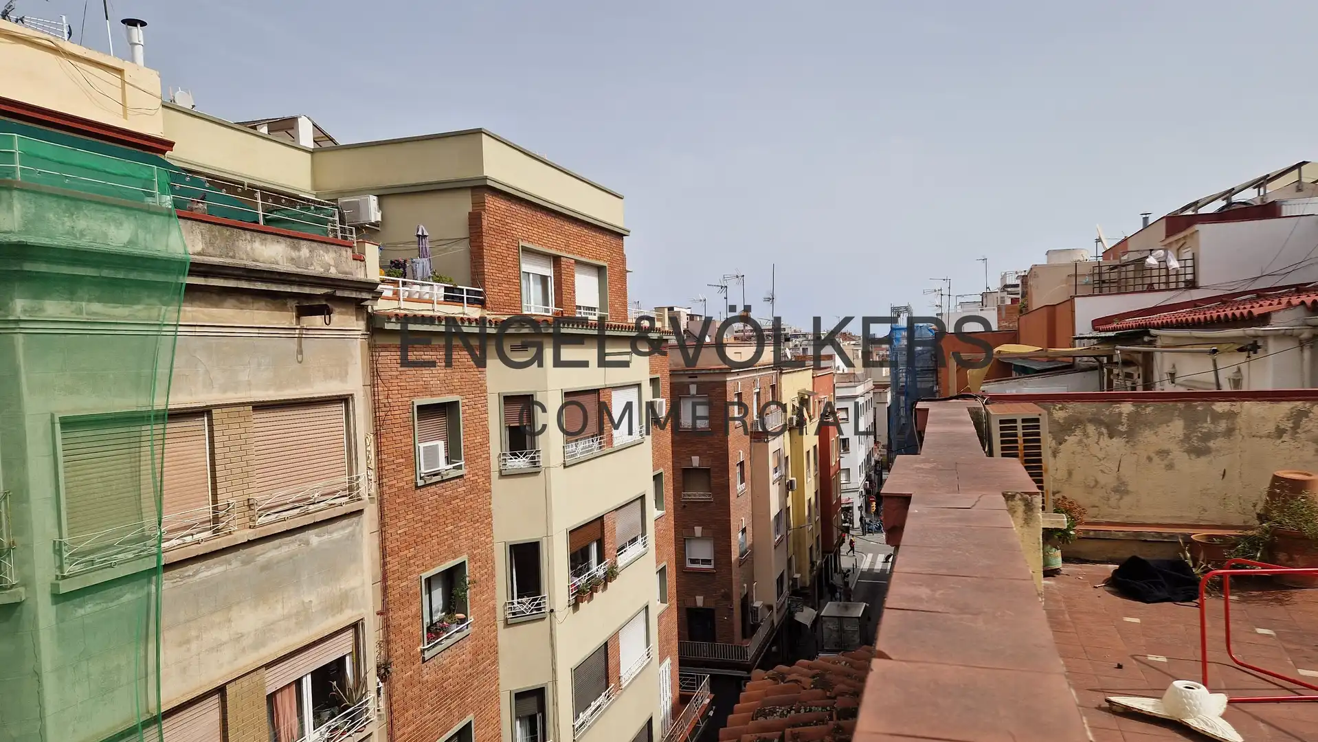 Buildings for sale in Collblanc