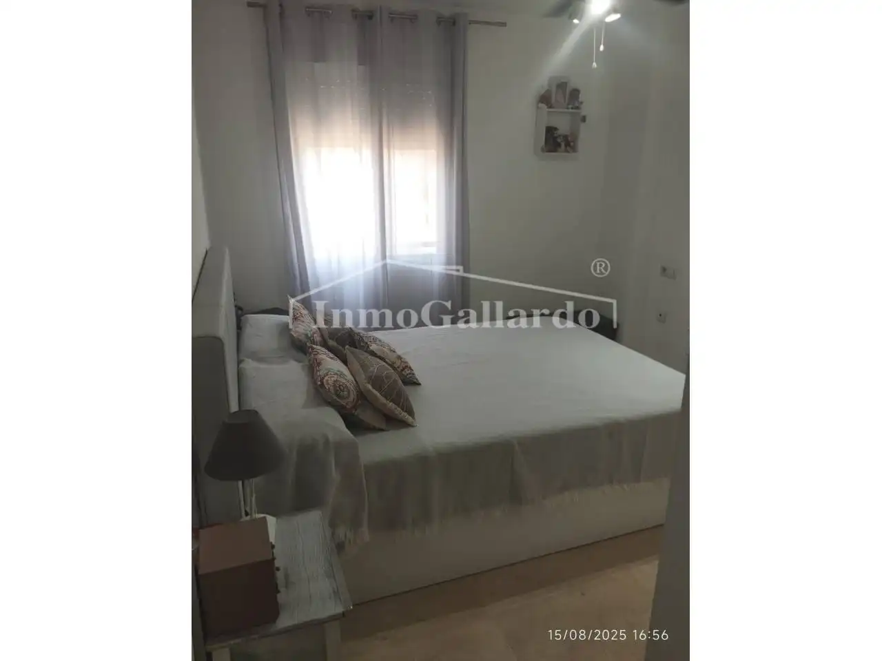 Habitación de Piso en venta en Málaga con Aire acondicionado, Terraza y Piscina comunitaria