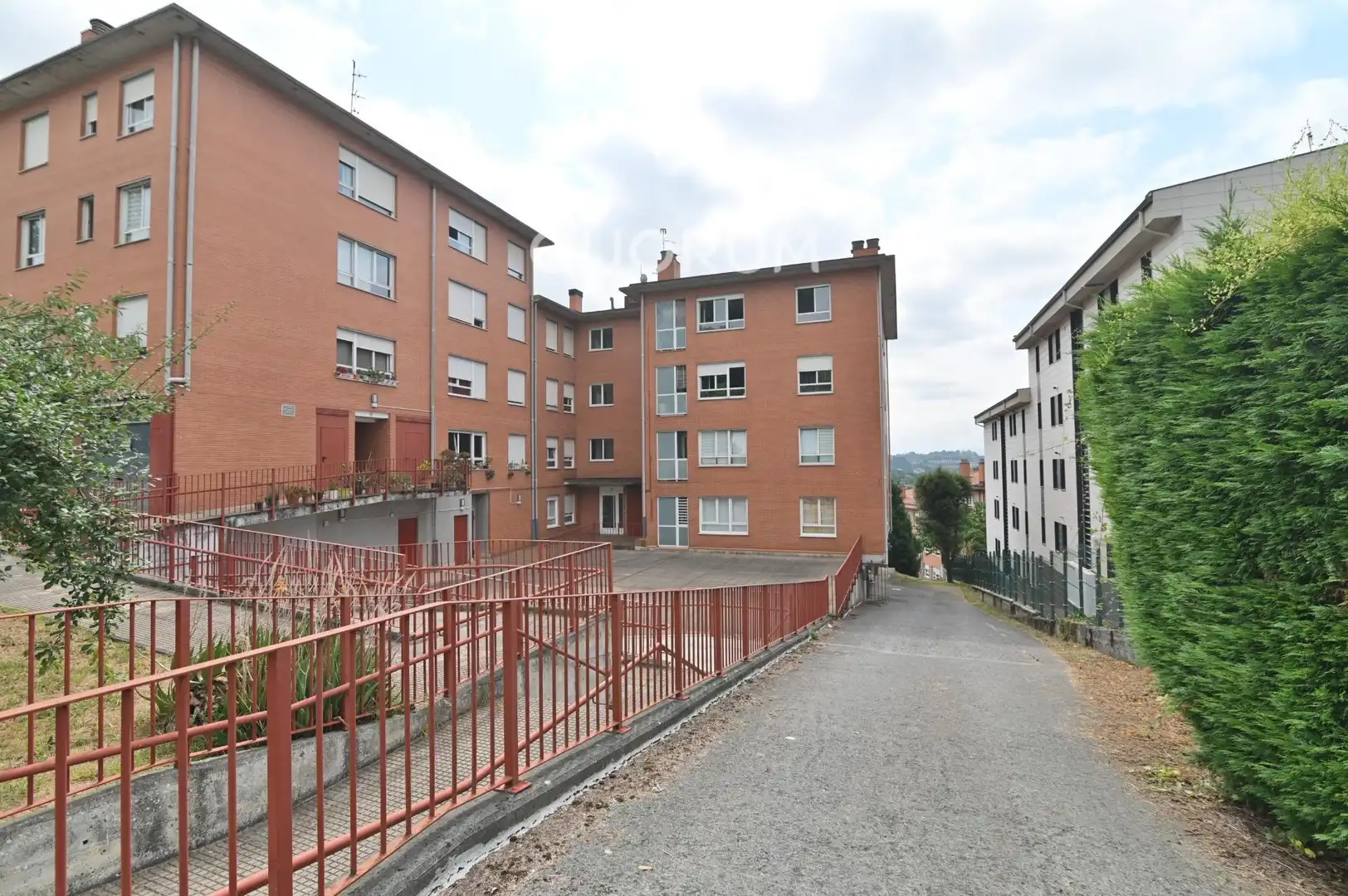 Vista exterior de Pis en venda en Getxo  amb Calefacció i Traster