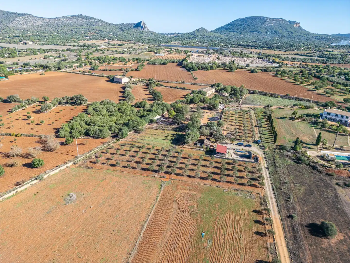 Country homes for sale in Llucmajor  with Air Conditioner, Heating and Private garden