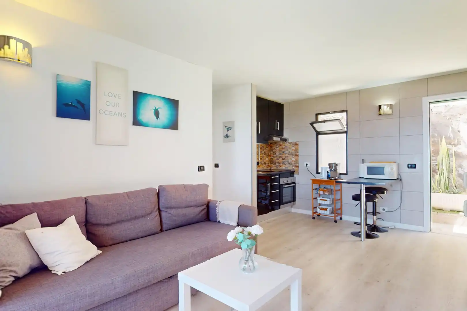 Living room of Flat for sale in Mogán  with Air Conditioner, Heating and Terrace