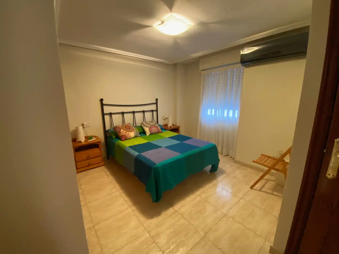 Habitación de Piso de alquiler en Elche / Elx con Aire acondicionado, Amueblado y Horno