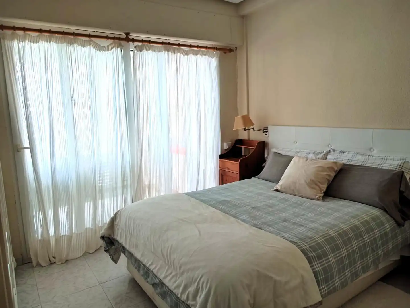 Bedroom of Flat for rent in Elche / Elx  with Terrace, Furnished and Community pool