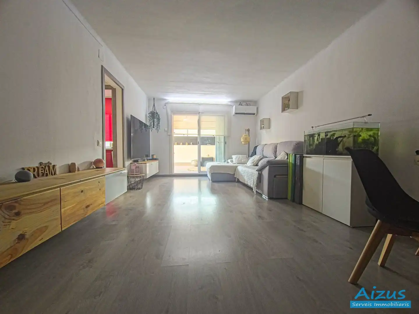 Sala de estar de Ático en venta en Ripollet con Aire acondicionado, Parquet y Terraza