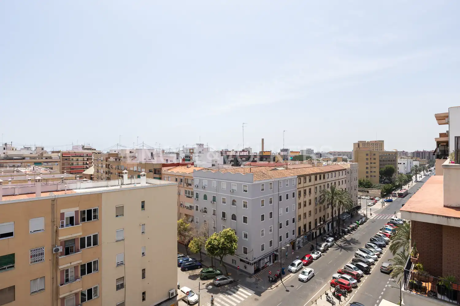 Außenansicht von Dachboden zur Miete in Valencia mit Heizung, Terrasse und Abstellraum