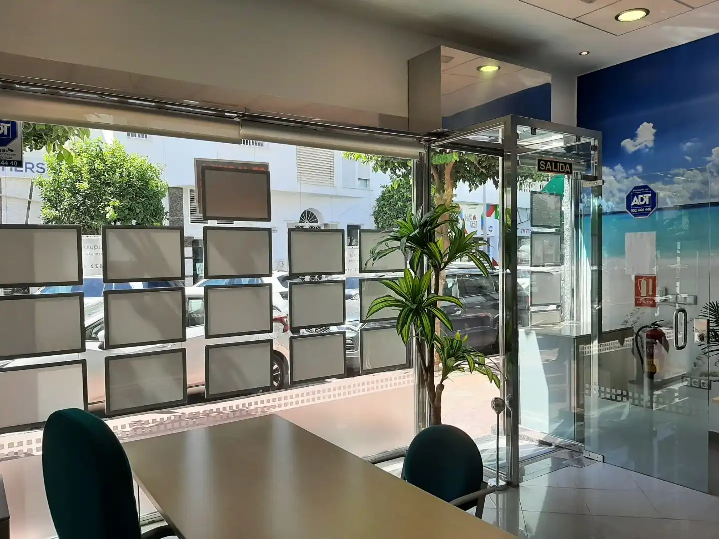 Oficina de lloguer en Benalmádena amb Aire condicionat, Calefacció i Moblat