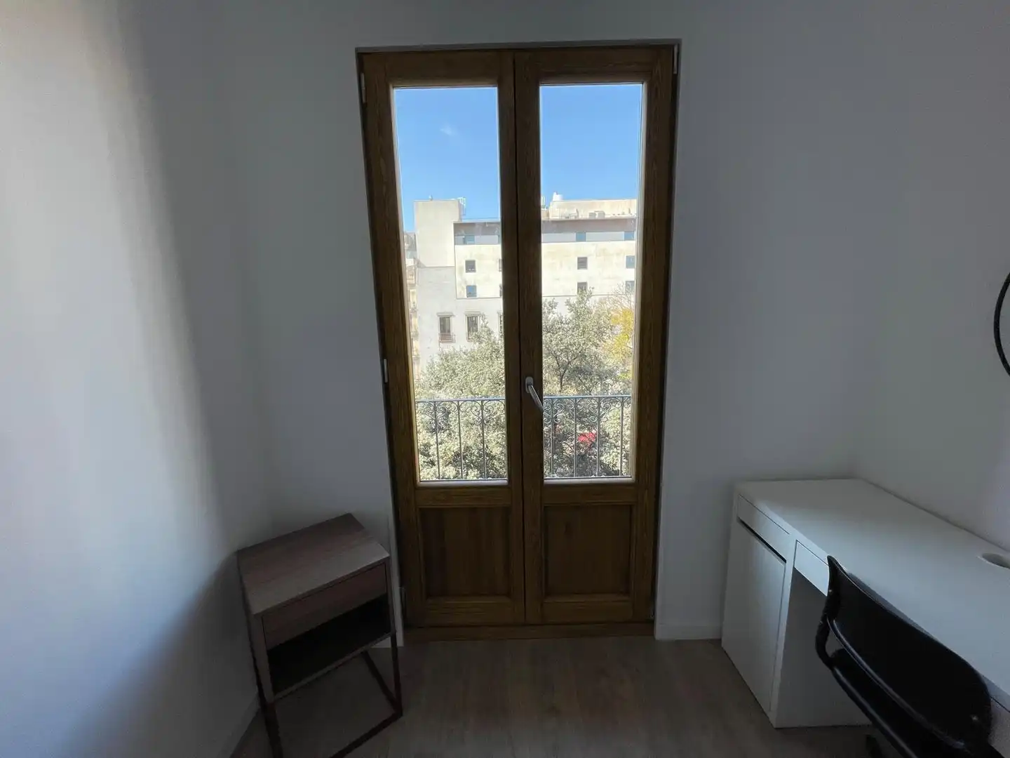Dormitori de Pis de lloguer en Barcelona amb Aire condicionat, Calefacció i Parquet
