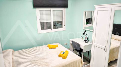 Foto 5 de Piso de alquiler en Calle Héroe de Sostoa, Parque Ayala - Jardín de la Abadía - Huelín, Málaga Capital