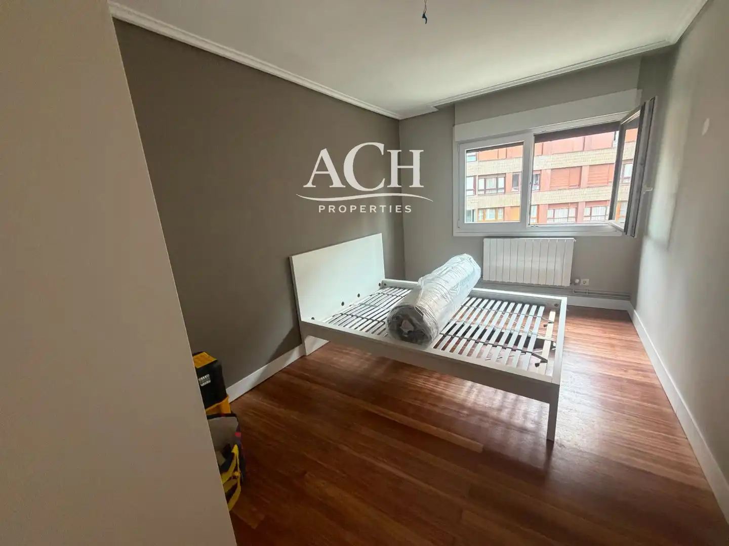 Bedroom of Flat for rent in Bilbao   with Heating and Furnished