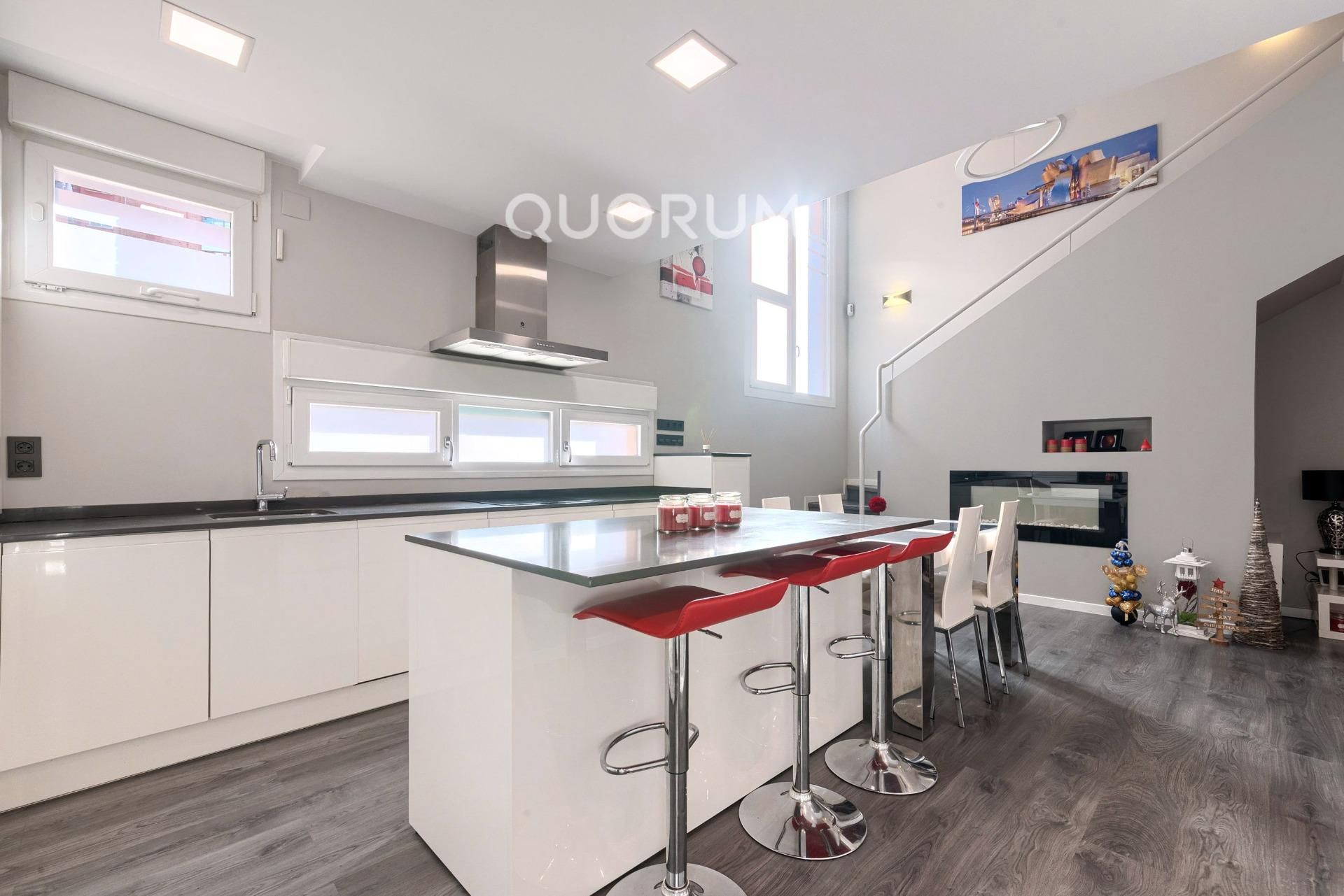 Kitchen of Flat for sale in Basauri   with Heating