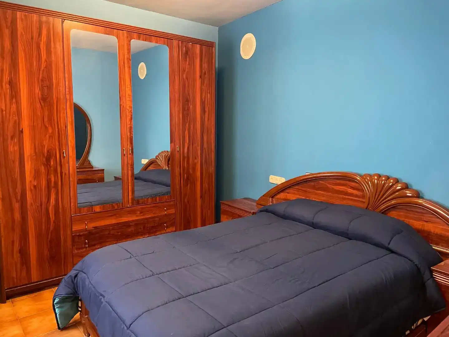 Schlafzimmer von Wohnung zur Miete in Mozoncillo mit Möbliert und Balkon