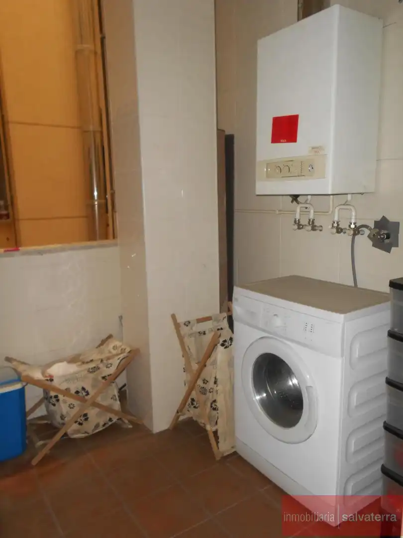 Bathroom of Flat for sale in Salvaterra de Miño  with Heating, Terrace and Storage room