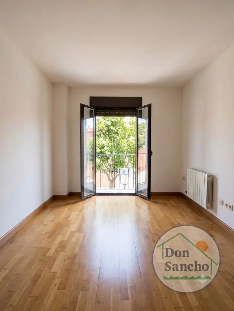 Terraza de Casa adosada en venta en Mucientes con Calefacción, Terraza y Balcón