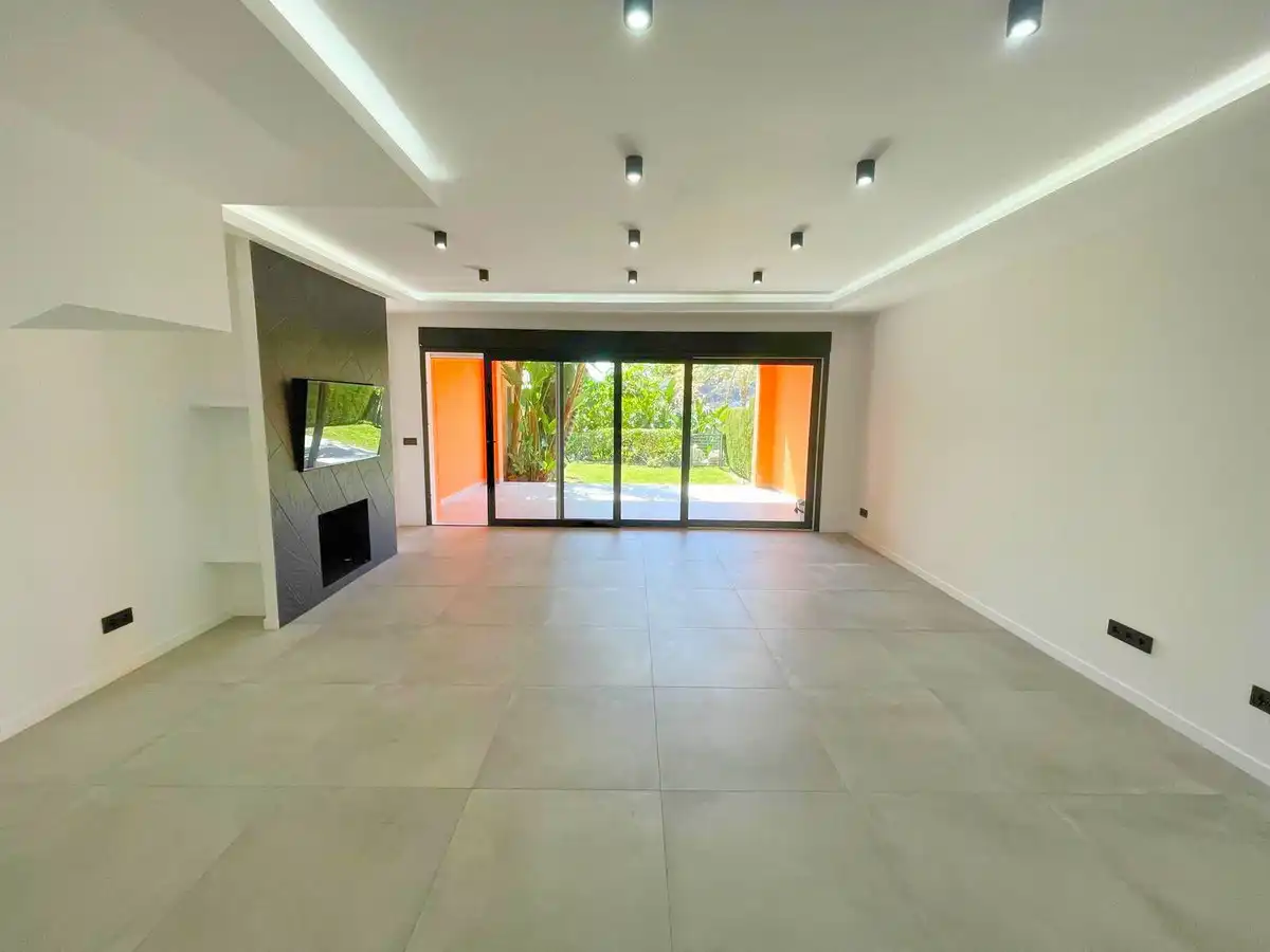Reihenhaus mit Pool zum Verkauf in Estepona - Estepona,Paraiso,Calle Hortensia, imagen 11