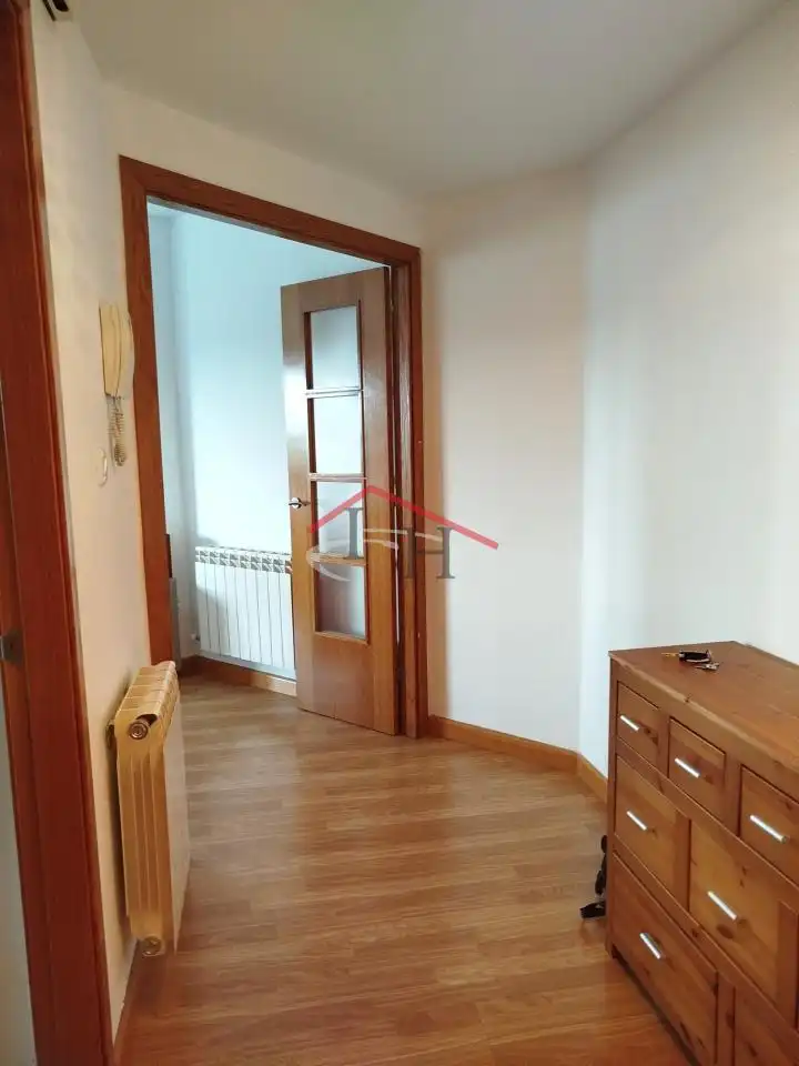 Wohnungen zur Miete in Villaquilambre mit Heizung, Parkett und Terrasse