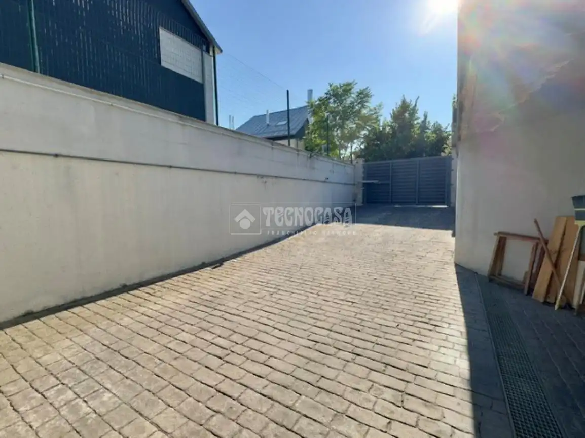 Aparcament de Casa adosada en venda en Las Rozas de Madrid amb Calefacció i Terrassa