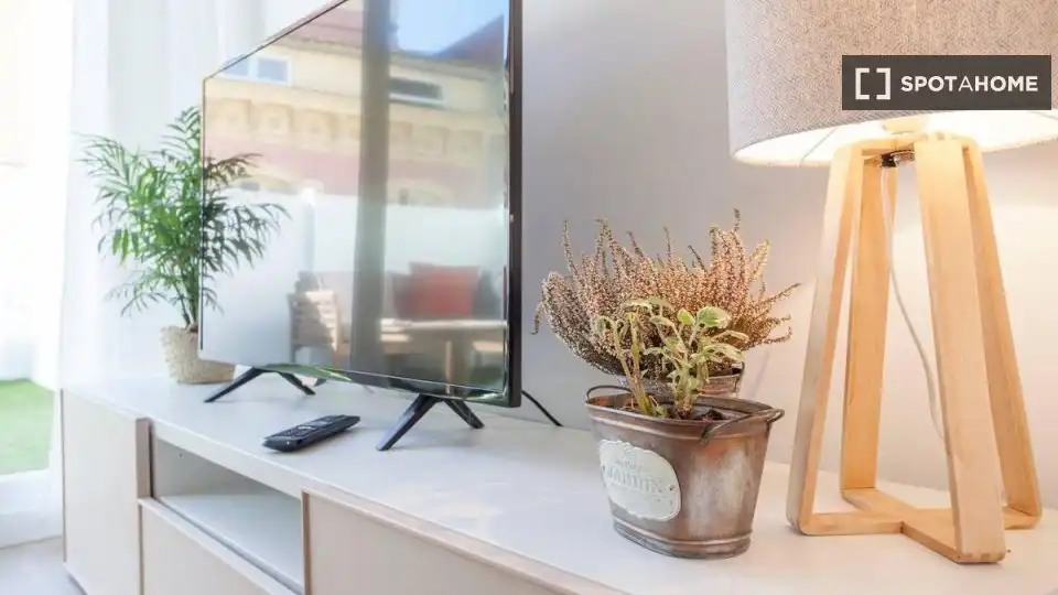 Piso con terraza en alquiler en Ciutat Vella, imagen 10
