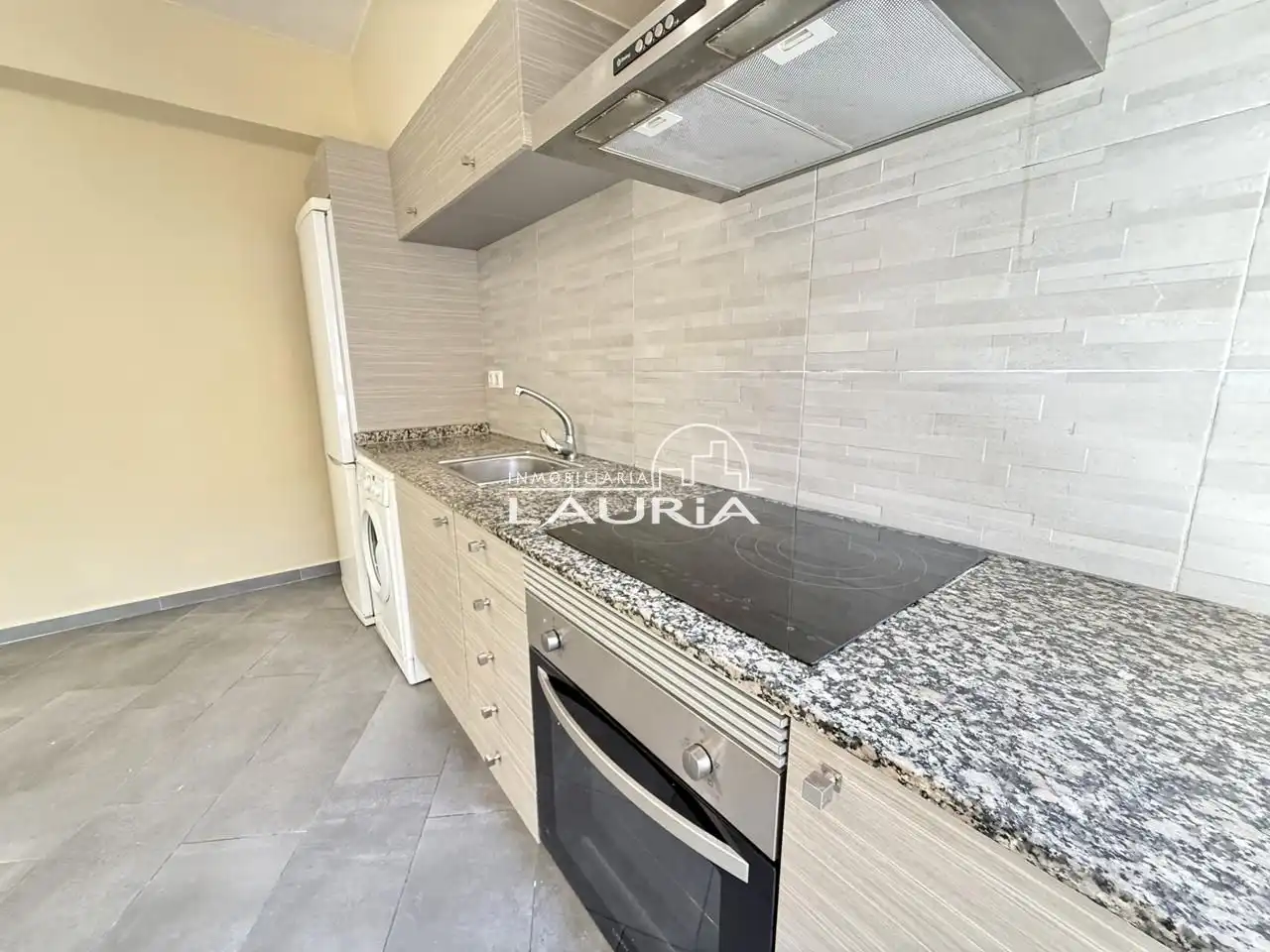 Kitchen of Flat for rent in Valencia  with Air Conditioner, Heating and Terrace