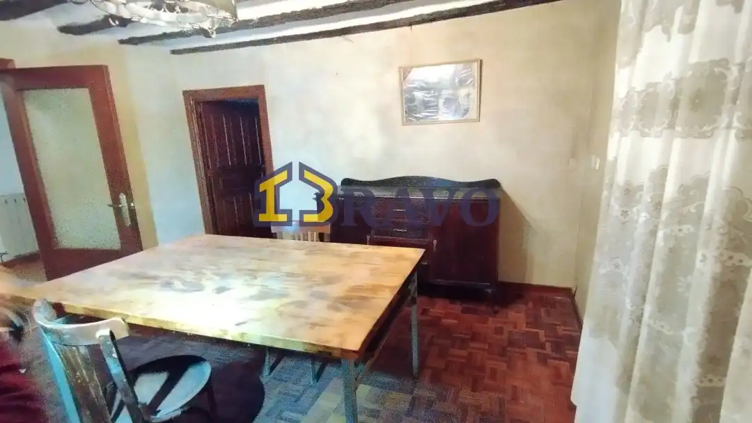 Casa o chalet en venta en Merindad de Cuesta-Urria con Calefacción, Jardín privado y Amueblado