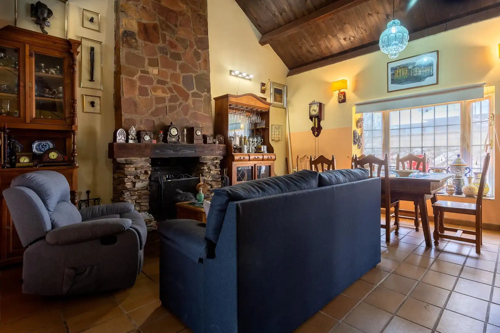 Sala de estar de Casa o chalet en venta en Villar del Olmo con Calefacción, Jardín privado y Terraza