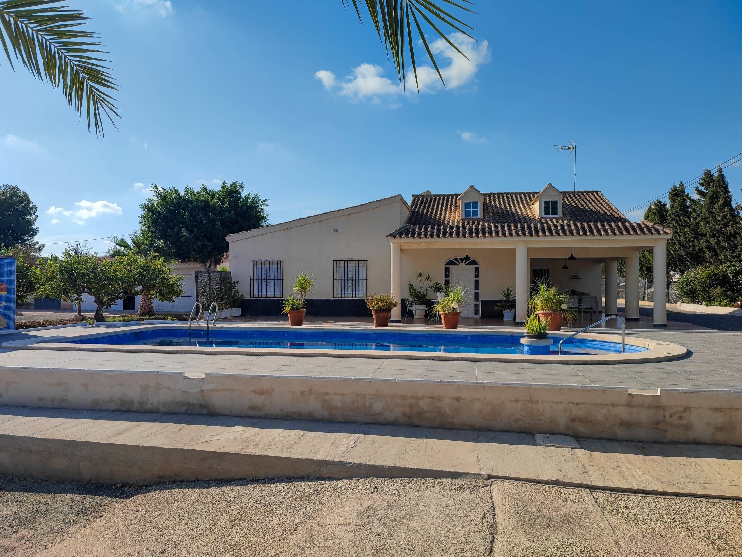 Exterior view of House or chalet for sale in Elche / Elx  with Private garden, Terrace and Storage room