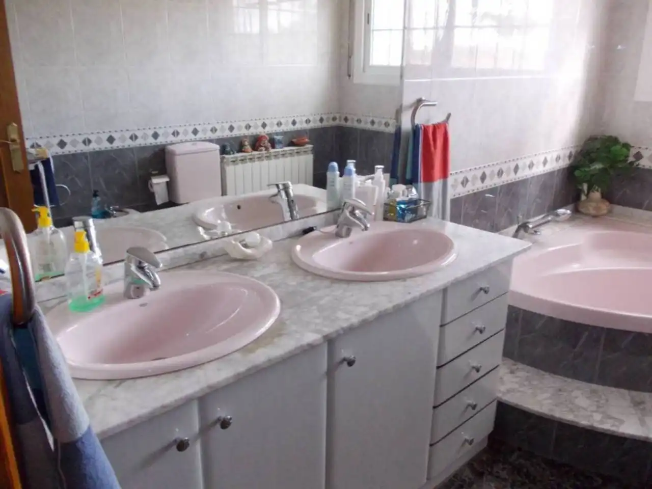 Bany de Casa o xalet en venda en Montferri amb Aire condicionat, Calefacció i Terrassa