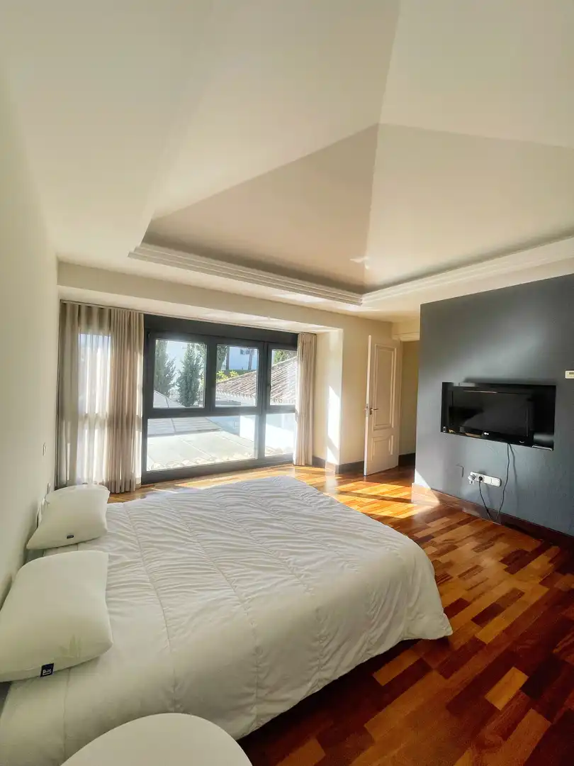 Villa con piscina in vendita a Nueva Andalucía, imagen 9
