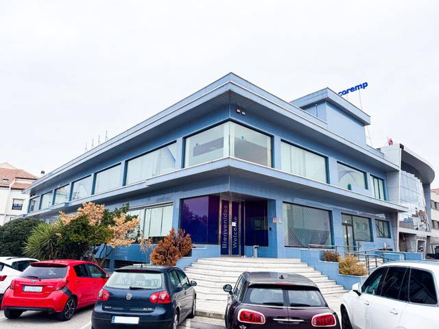 Edificio en Alquiler en Campus de la Salud