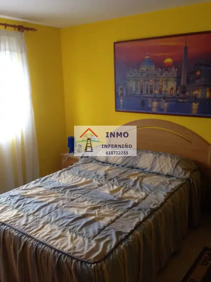 Dormitori de Casa o xalet en venda en Ares, A Coruña
