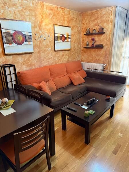 Sala d'estar de Pis en venda en  Madrid Capital amb Aire condicionat i Calefacció