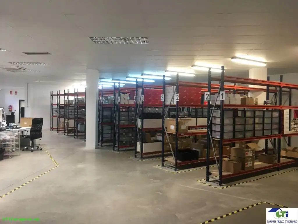 Office for rent in Zaragoza