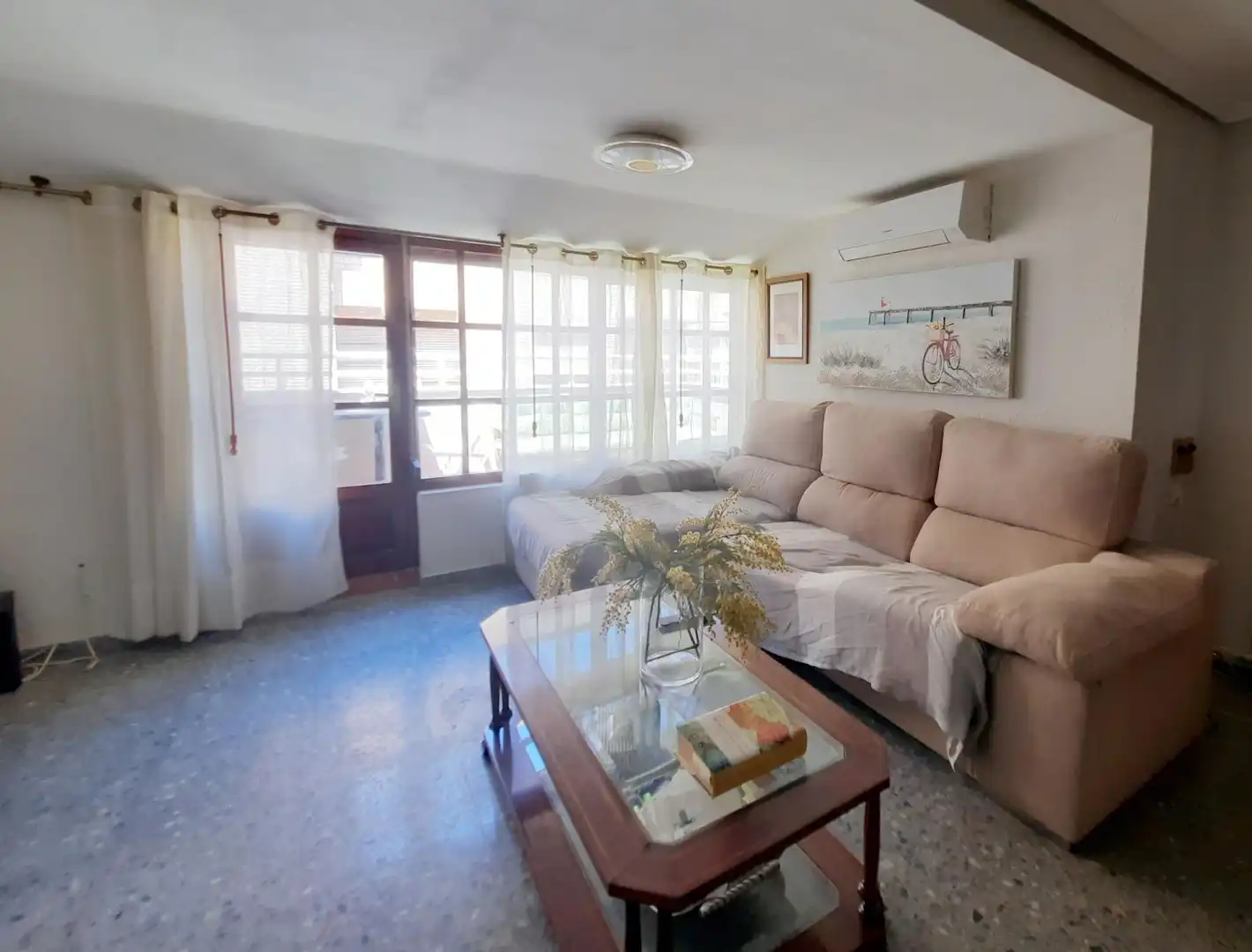 Sala d'estar de Pis en venda en Sagunto / Sagunt amb Aire condicionat, Calefacció i Terrassa