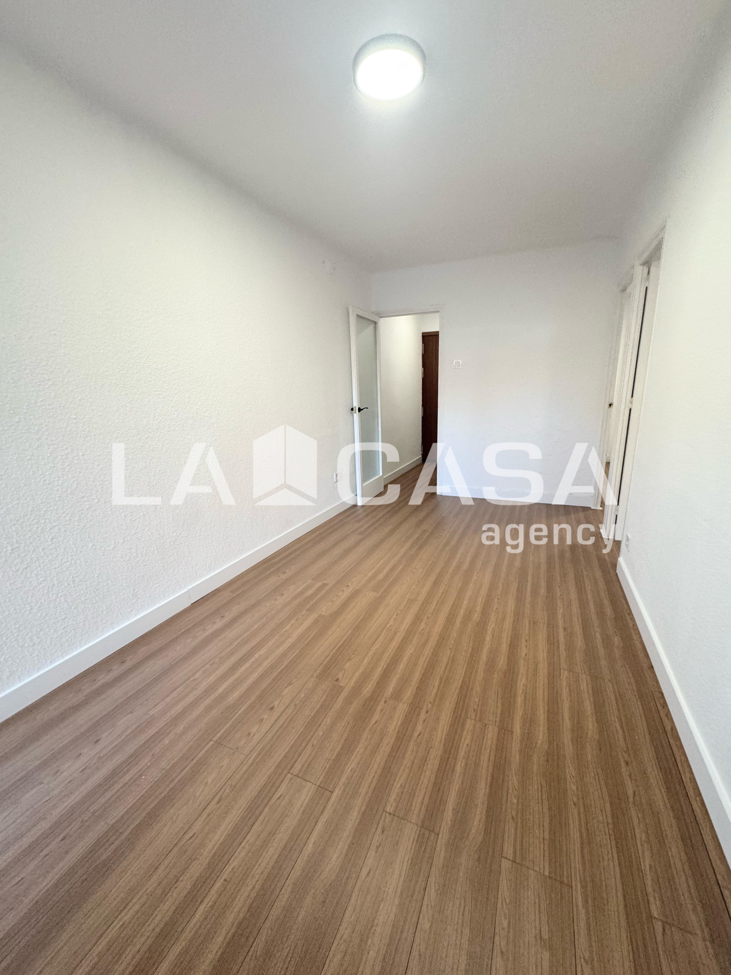 Flat for sale in Sant Adrià de Besòs  with Terrace