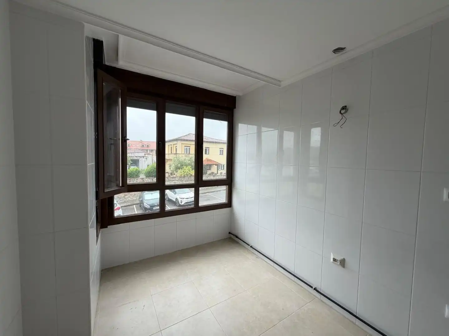 Habitación de Piso en venta en Meruelo con Calefacción, Terraza y Piscina comunitaria