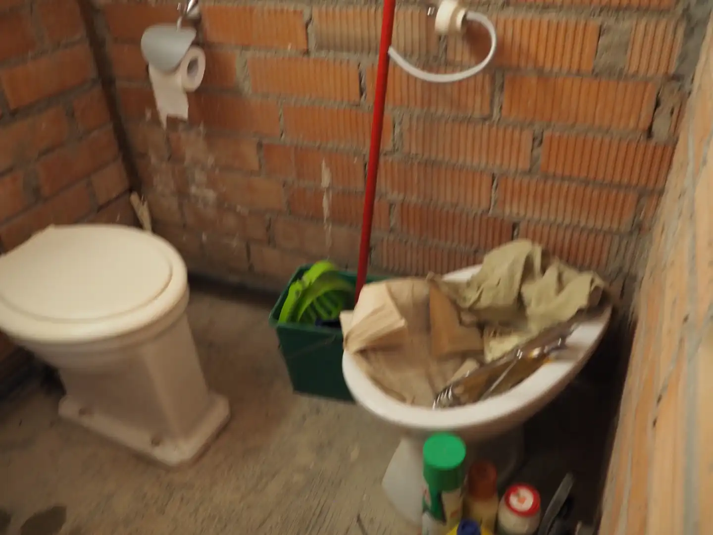 Badezimmer von Grundstücke zum Verkauf in Flix